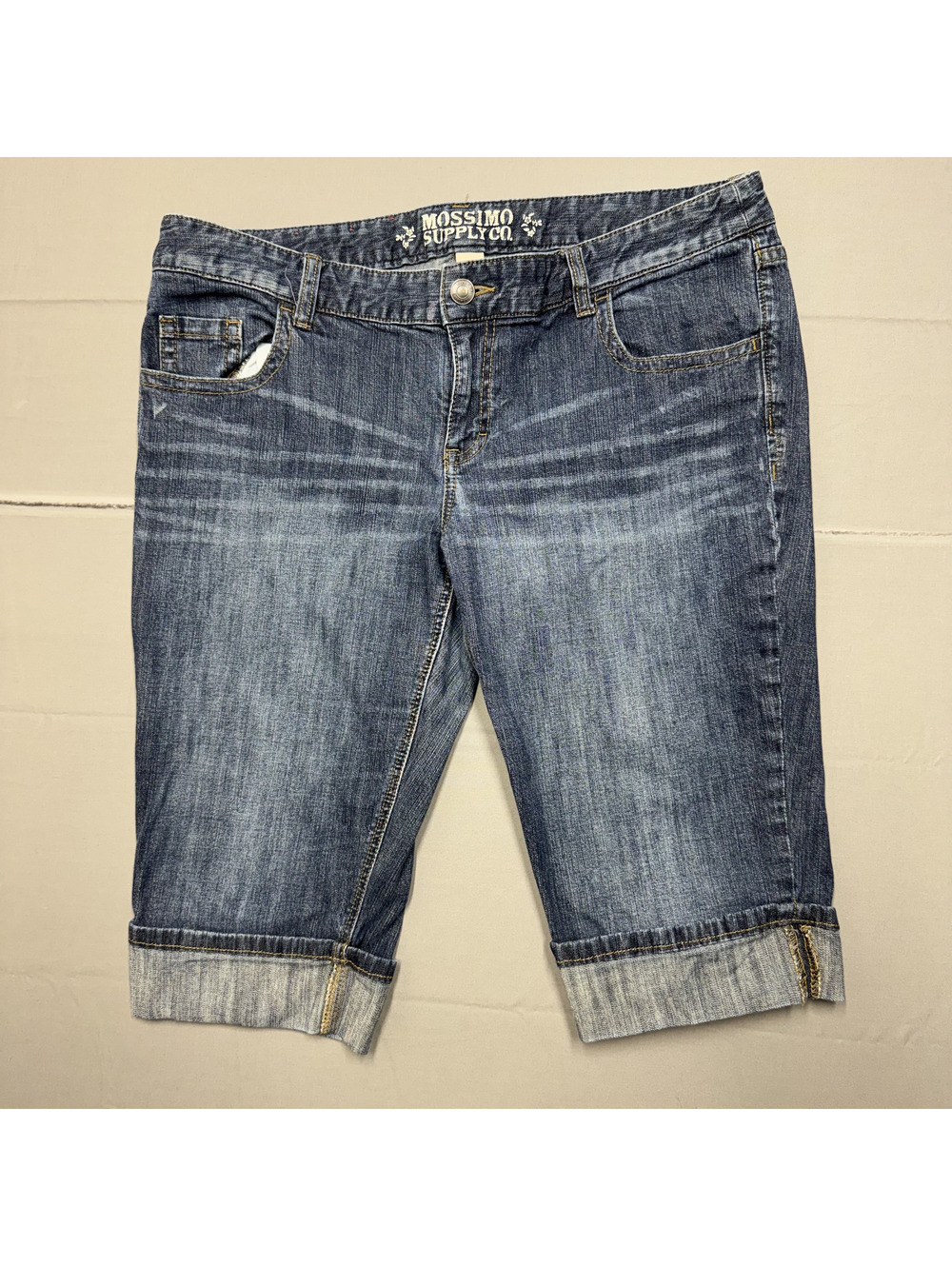 Mossimo Juniors Capri Jeans Denim Cuffed Size 17 Blue Stretch Casual